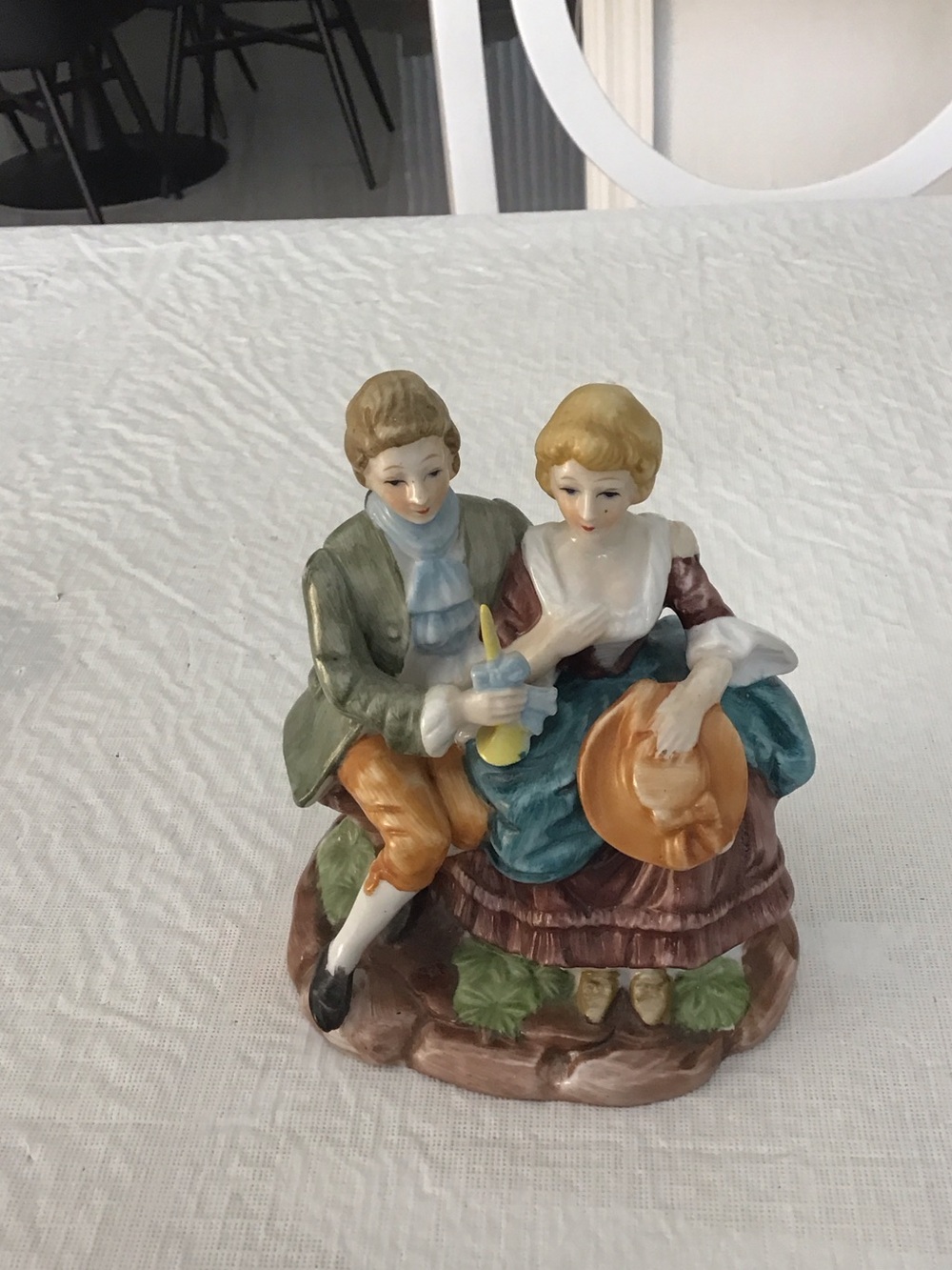 Vintage Porcelain Romantic couple Figurines #139